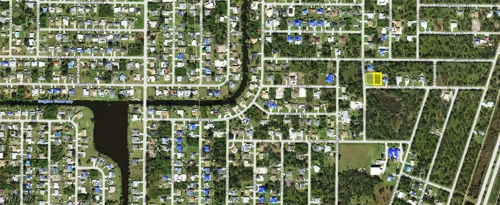 23198 Brad Avenue Port Charlotte FL 33980