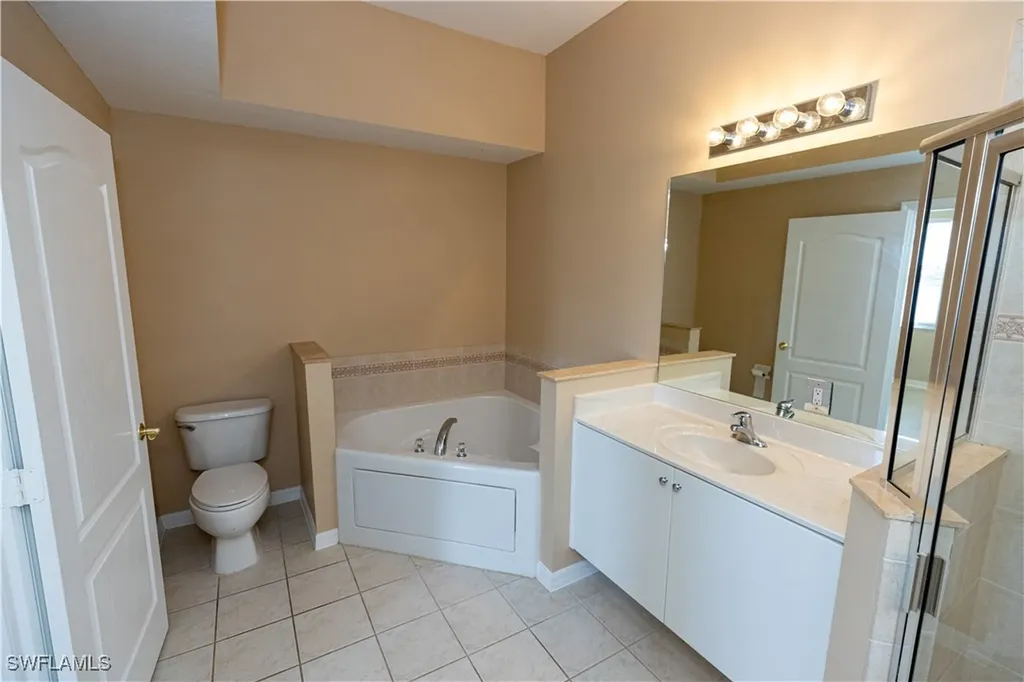 2713 Blue Cypress Lake Court Cape Coral FL 33909