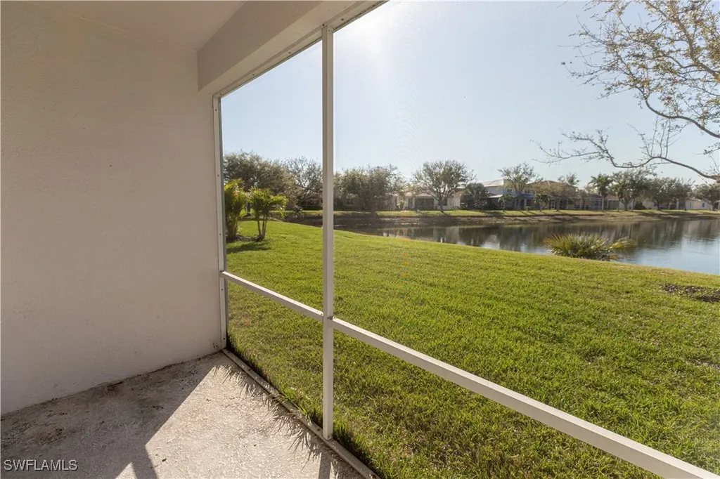 2713 Blue Cypress Lake Court Cape Coral FL 33909