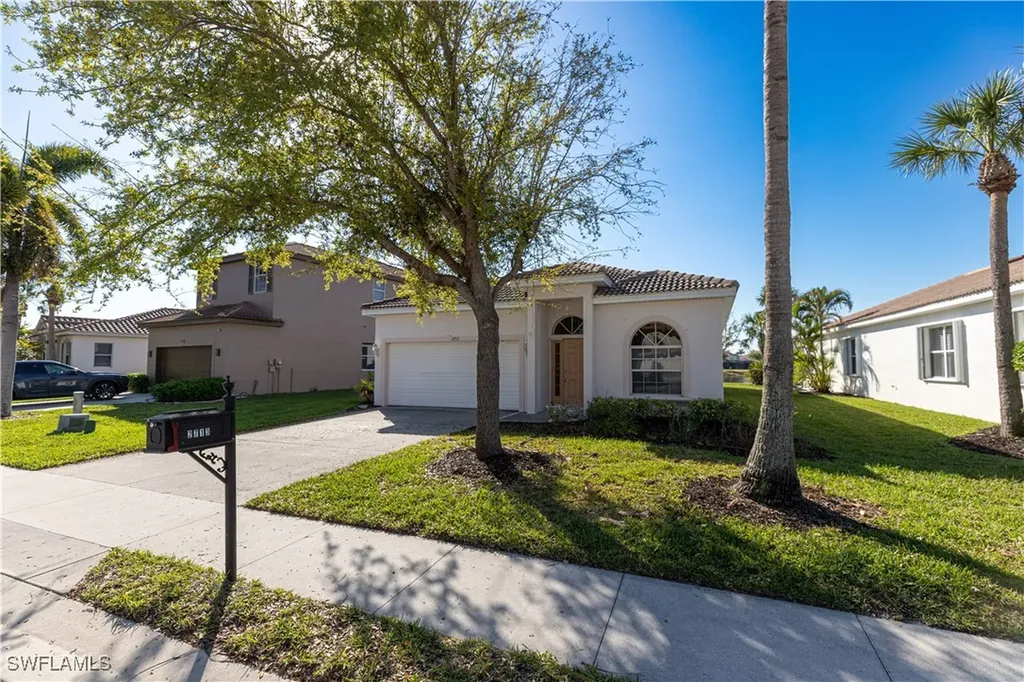 2713 Blue Cypress Lake Court Cape Coral FL 33909