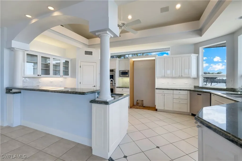 6013 Clam Bayou Lane Sanibel FL 33957