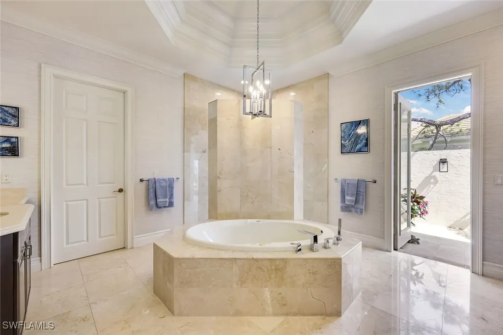 12110 Colliers Reserve Drive Naples FL 34110