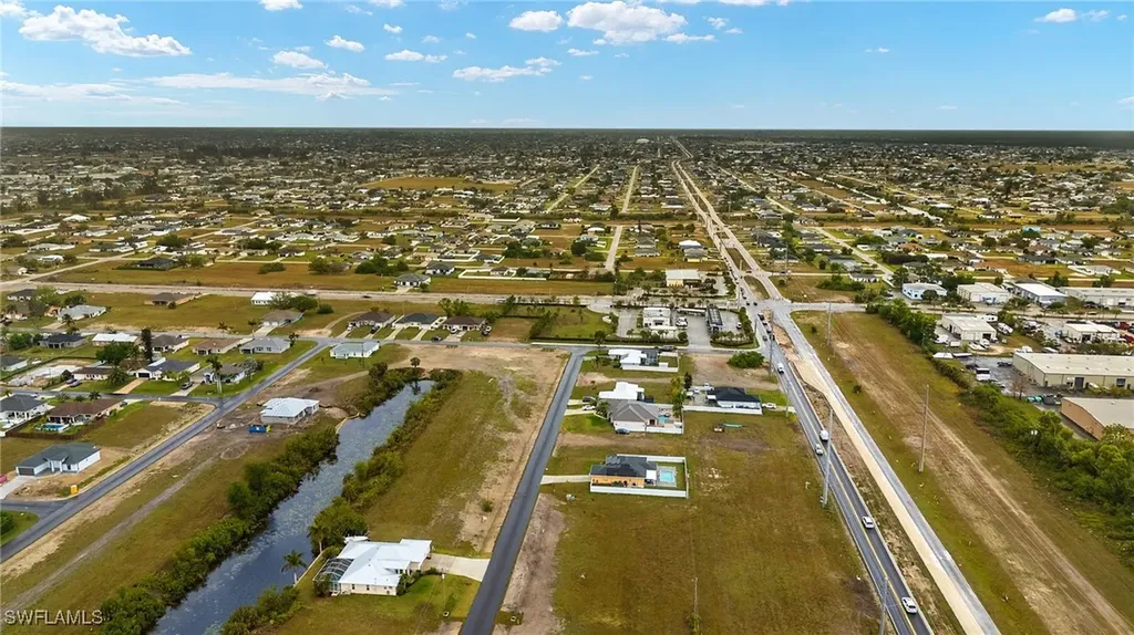 910 NE 23rd Terrace Cape Coral FL 33909