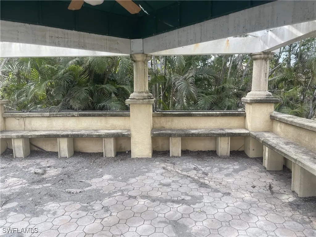 545 Boulder Drive Sanibel FL 33957