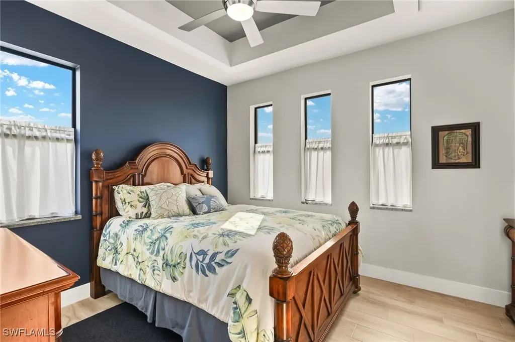 1219 NW 40th Place Cape Coral FL 33993