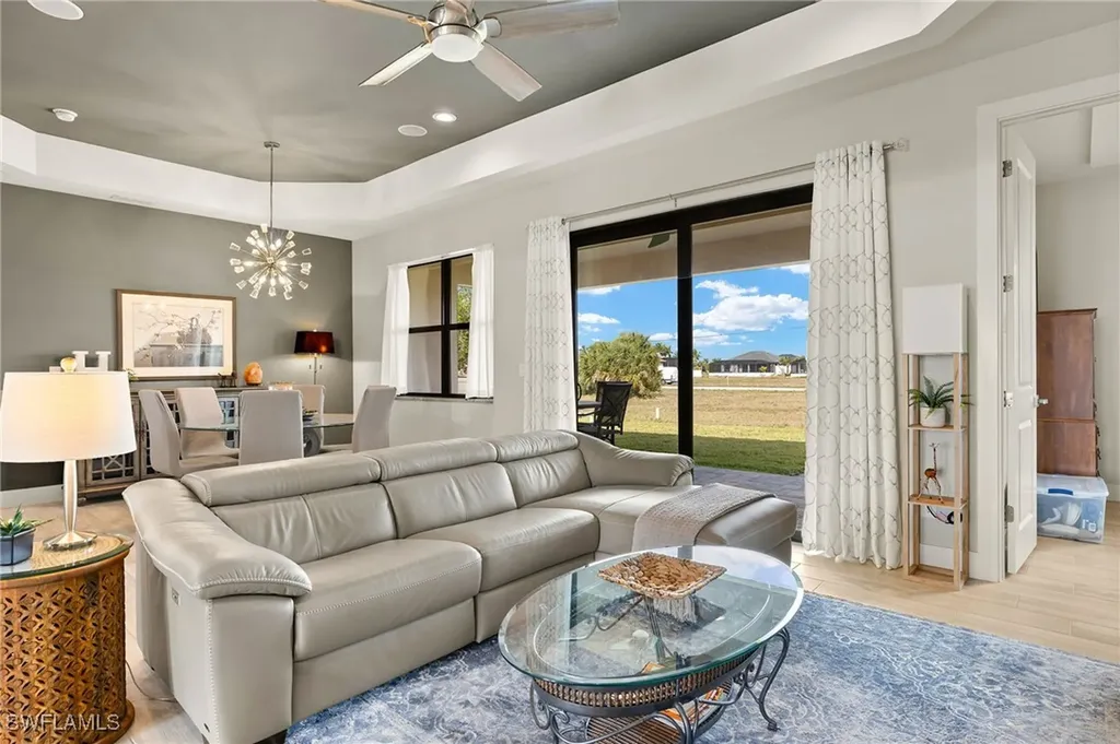 1219 NW 40th Place Cape Coral FL 33993