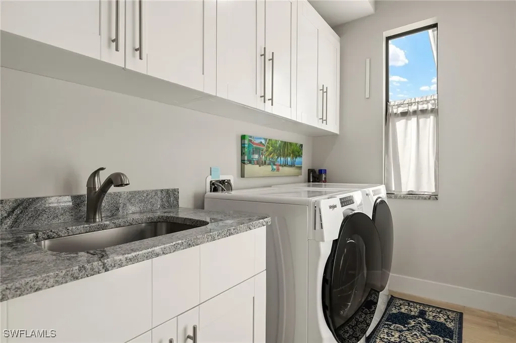 1219 NW 40th Place Cape Coral FL 33993