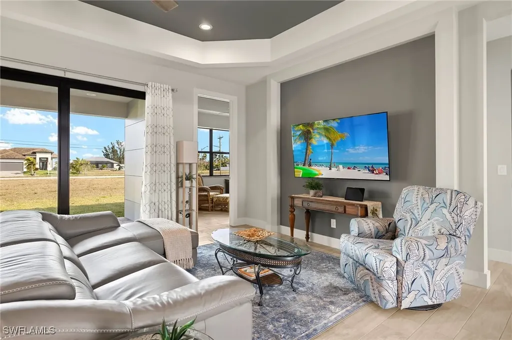 1219 NW 40th Place Cape Coral FL 33993