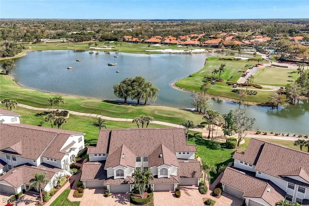 Naples FL, 5880 Three Iron Drive, Unit 802