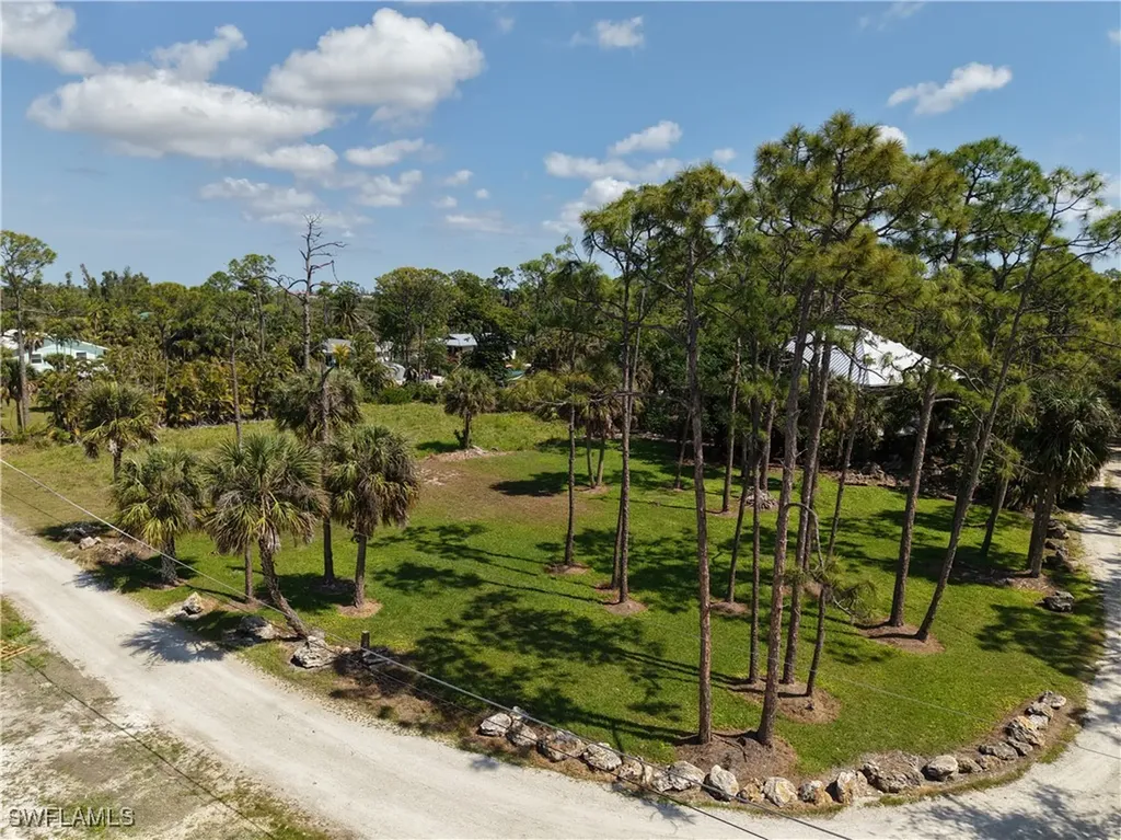 14927 Martin Drive Fort Myers FL 33908