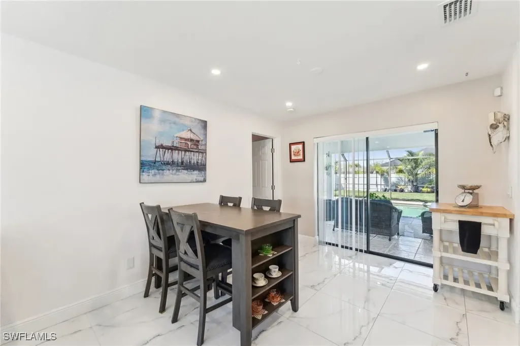 401 SE 14th Terrace Cape Coral FL 33990
