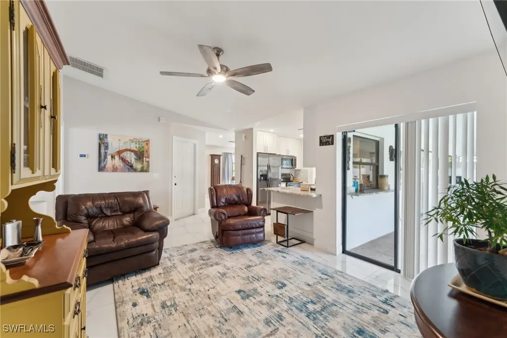 401 SE 14th Terrace Cape Coral FL 33990