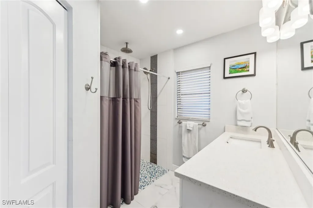 401 SE 14th Terrace Cape Coral FL 33990