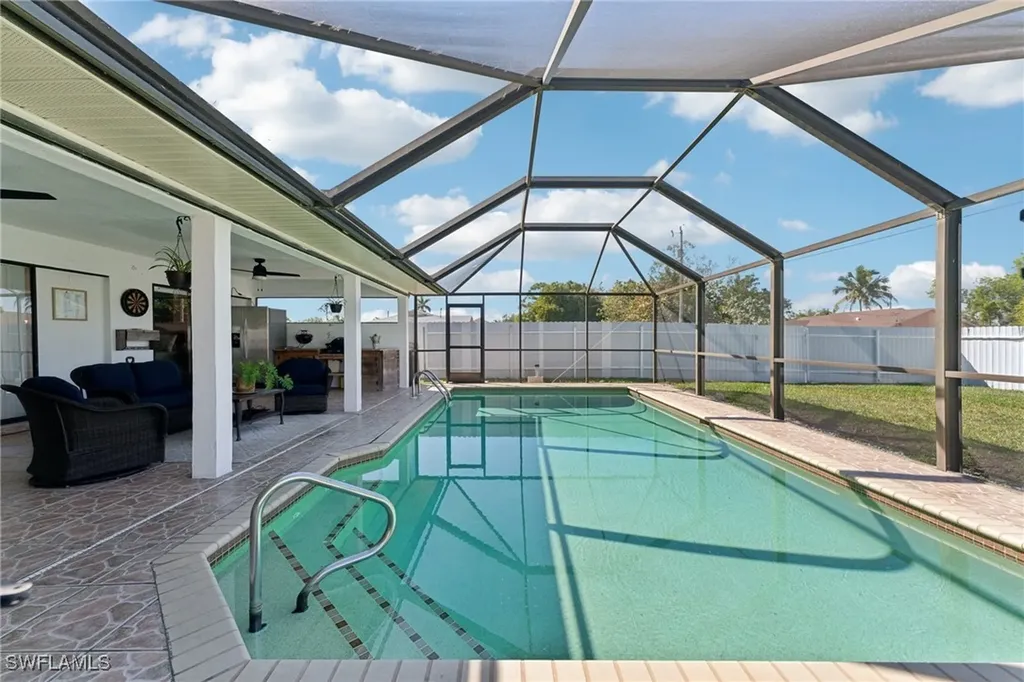 401 SE 14th Terrace Cape Coral FL 33990