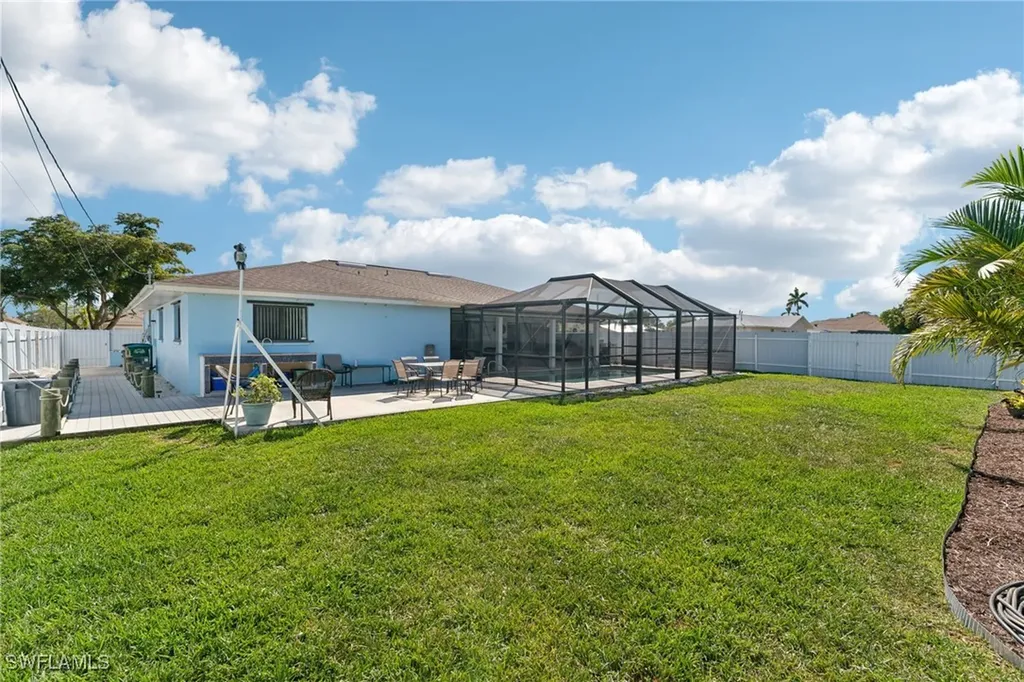 401 SE 14th Terrace Cape Coral FL 33990