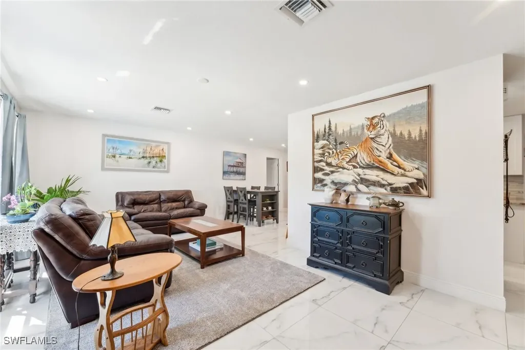 401 SE 14th Terrace Cape Coral FL 33990
