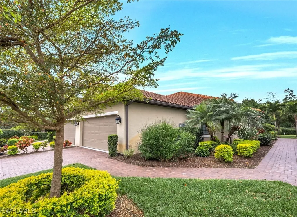 8209 Lucello Terrace W Naples FL 34114