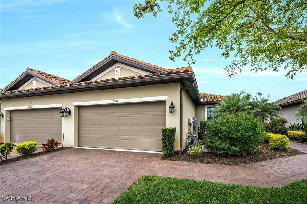 8209 Lucello Terrace W Naples FL 34114