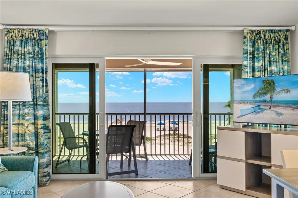 2255 W Gulf Drive Sanibel FL 33957