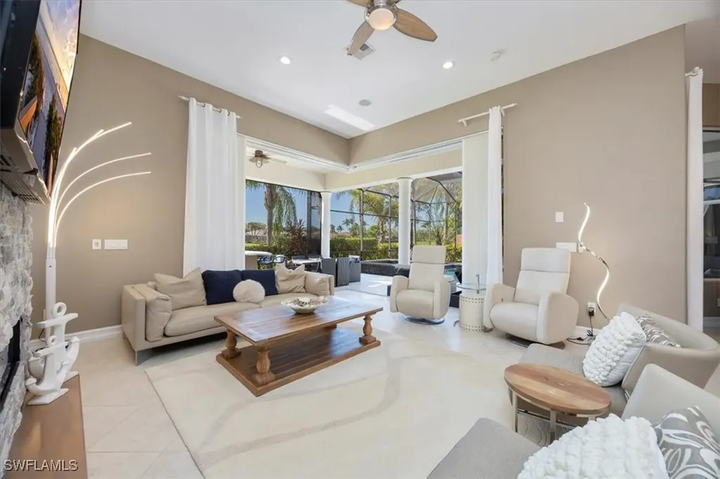8910 Shenendoah Circle Naples FL 34113