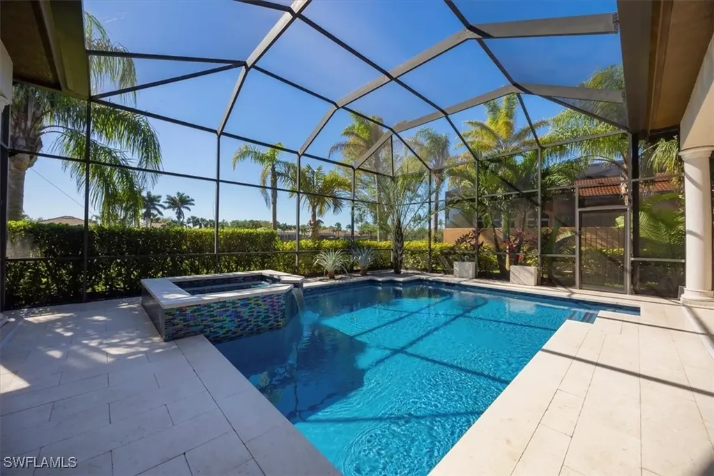 8910 Shenendoah Circle Naples FL 34113