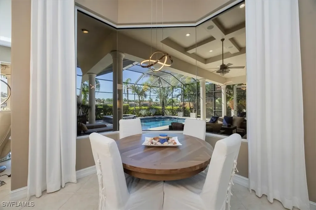 8910 Shenendoah Circle Naples FL 34113