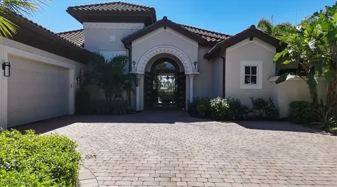 8910 Shenendoah Circle Naples FL 34113