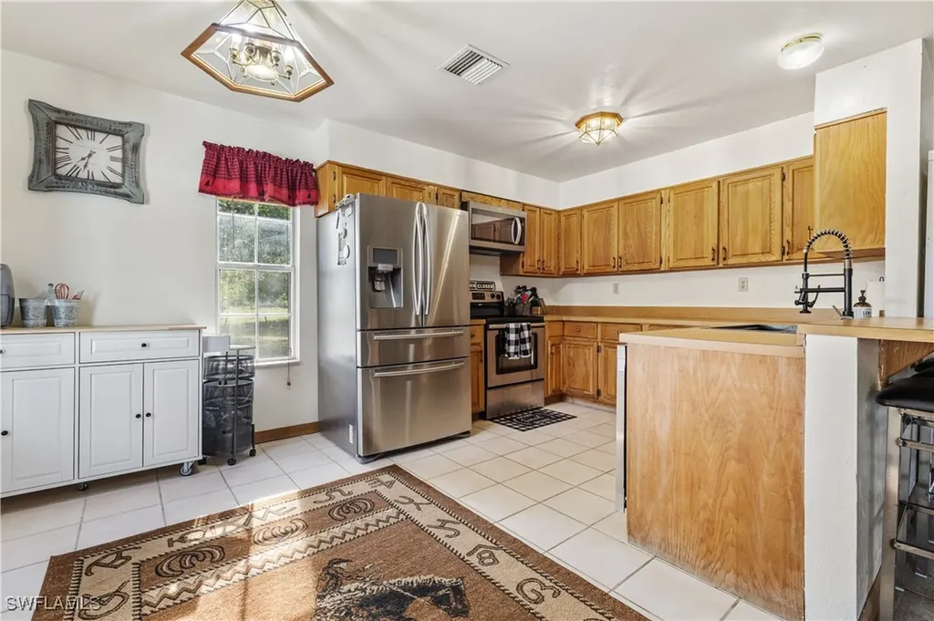 3666 Fort Simmons Avenue Fort Denaud FL 33935