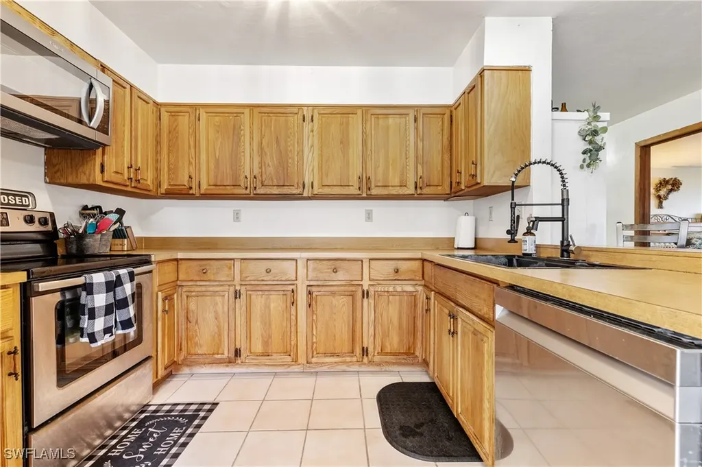 3666 Fort Simmons Avenue Fort Denaud FL 33935