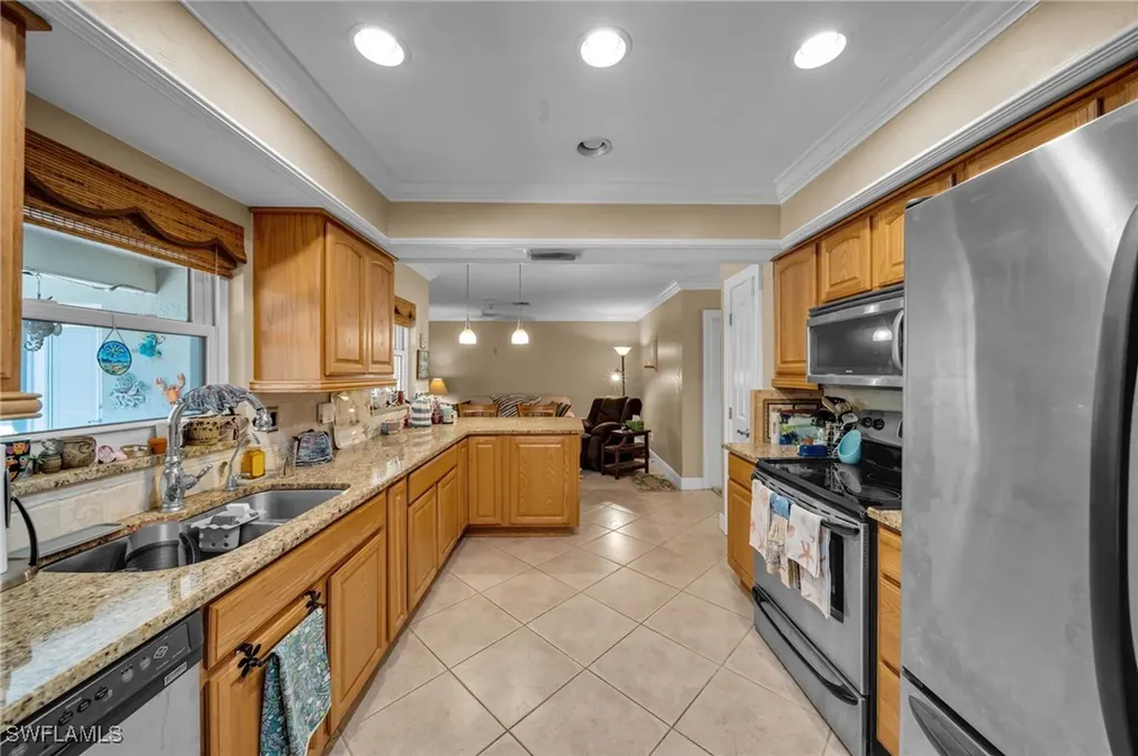 3271 Red Blush Way Naples FL 34120