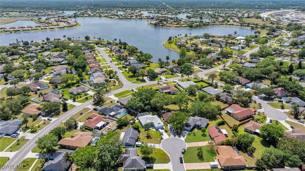 3271 Red Blush Way Naples FL 34120