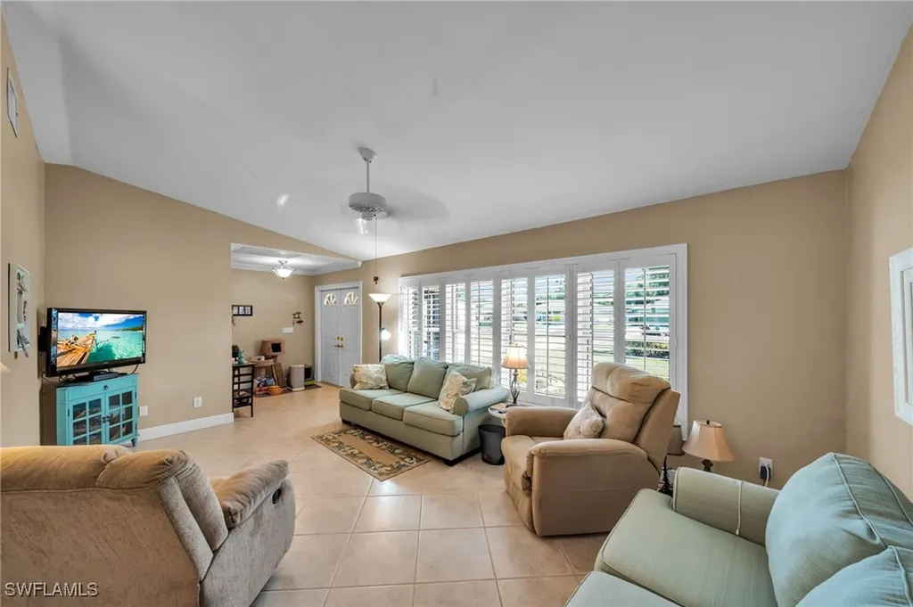 3271 Red Blush Way Naples FL 34120