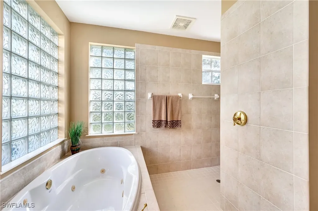 2654 Bolero Drive Naples FL 34109