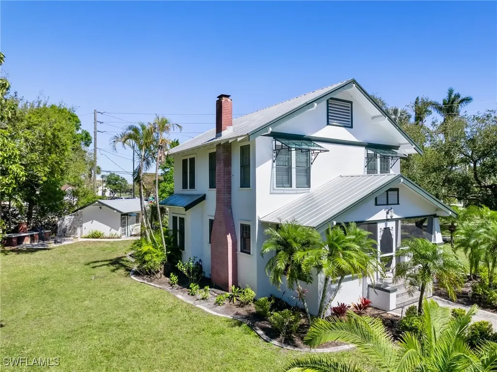 3650 Mckinley Avenue Fort Myers FL 33901