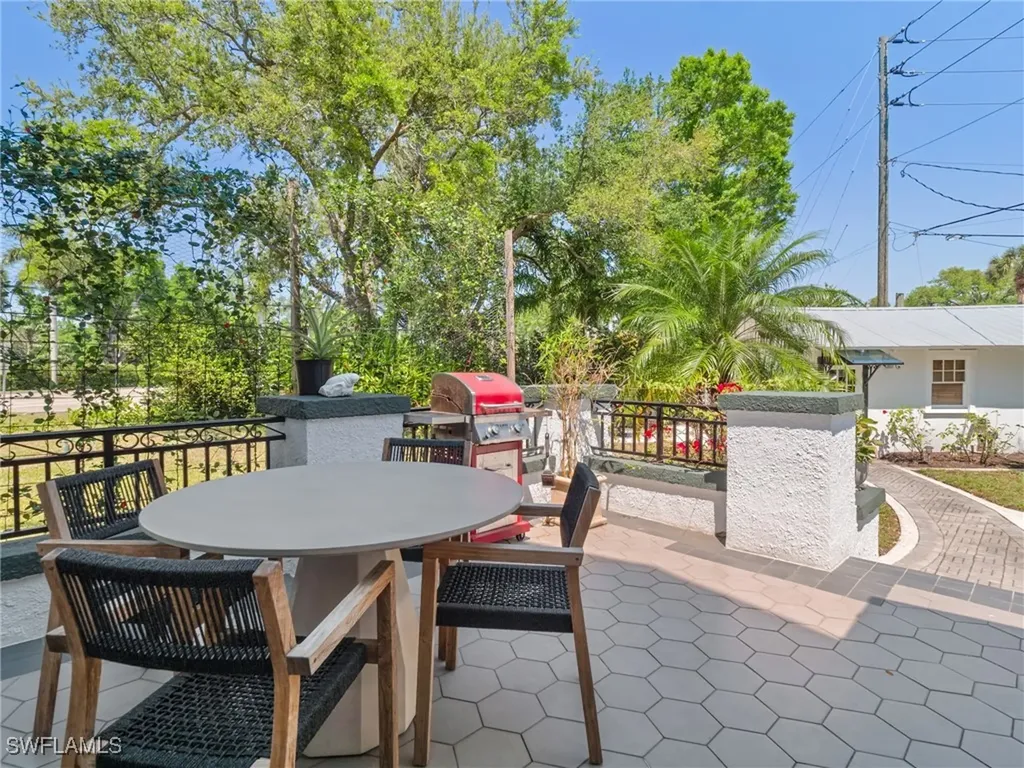 3650 Mckinley Avenue Fort Myers FL 33901