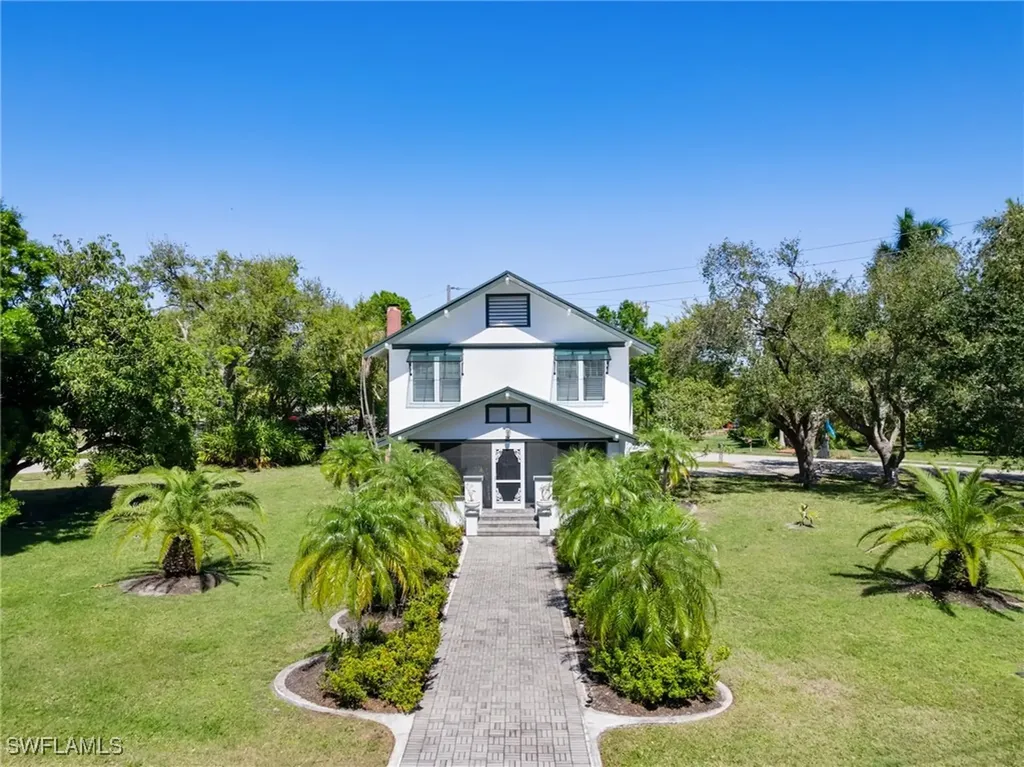 3650 Mckinley Avenue Fort Myers FL 33901