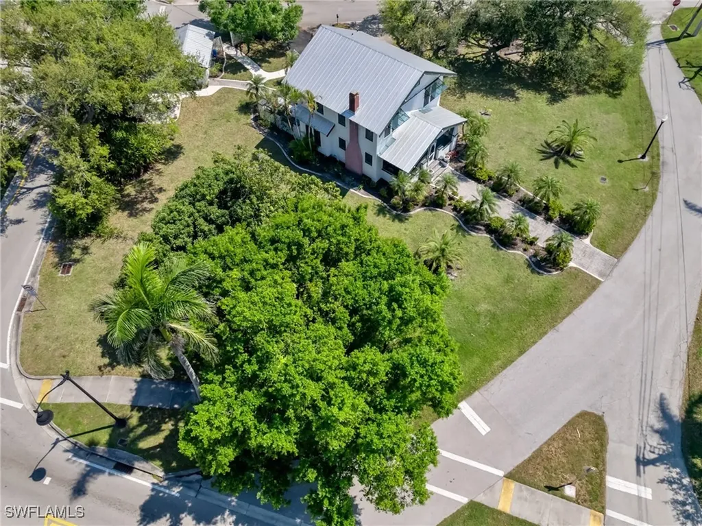 3650 Mckinley Avenue Fort Myers FL 33901
