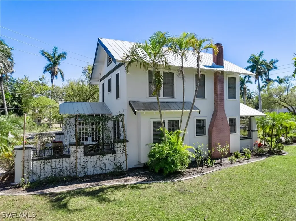 3650 Mckinley Avenue Fort Myers FL 33901