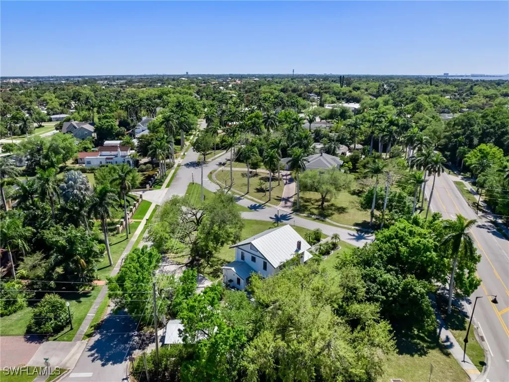 3650 Mckinley Avenue Fort Myers FL 33901