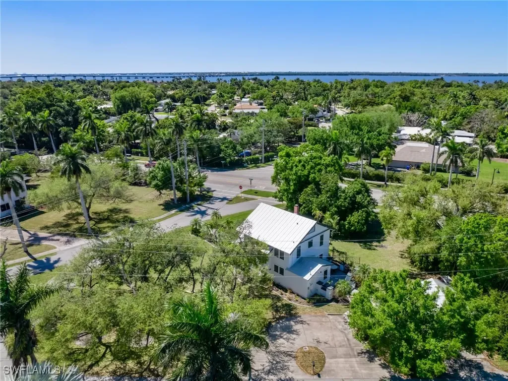 3650 Mckinley Avenue Fort Myers FL 33901