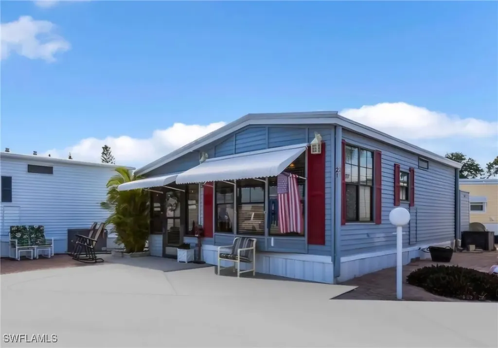 21 Shifting Sand Avenue Bonita Springs FL 34135