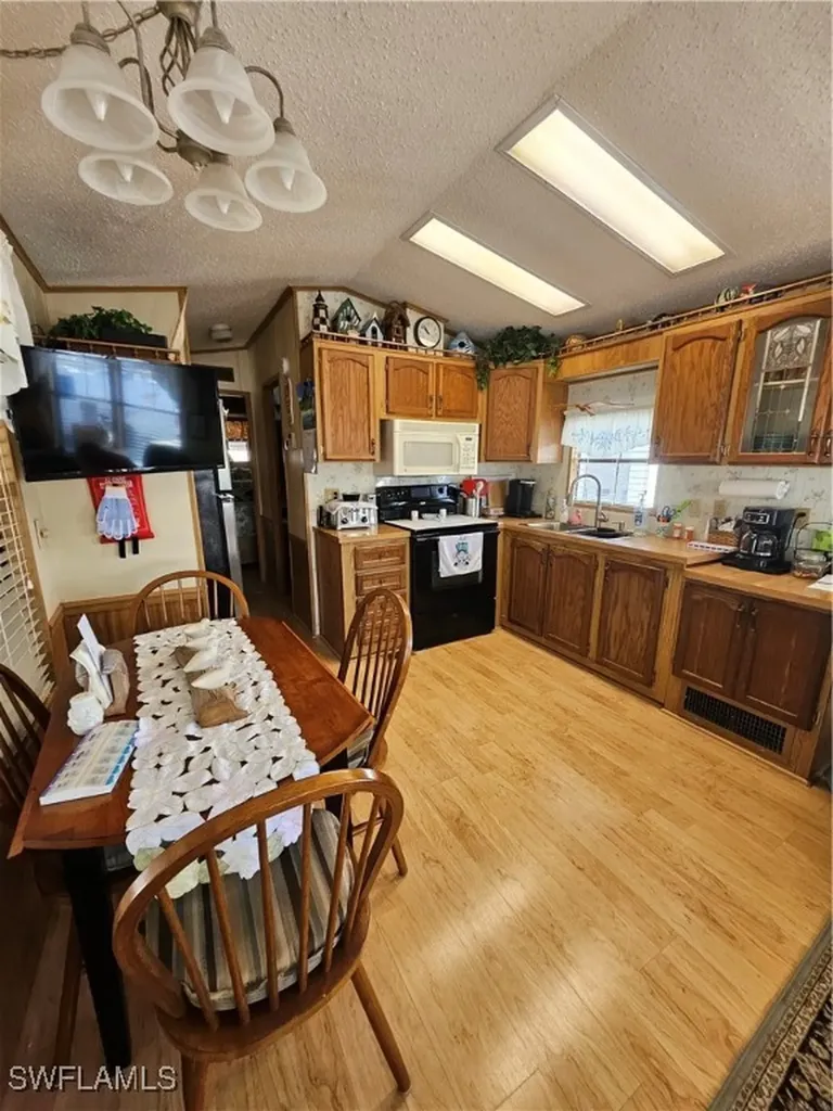 21 Shifting Sand Avenue Bonita Springs FL 34135