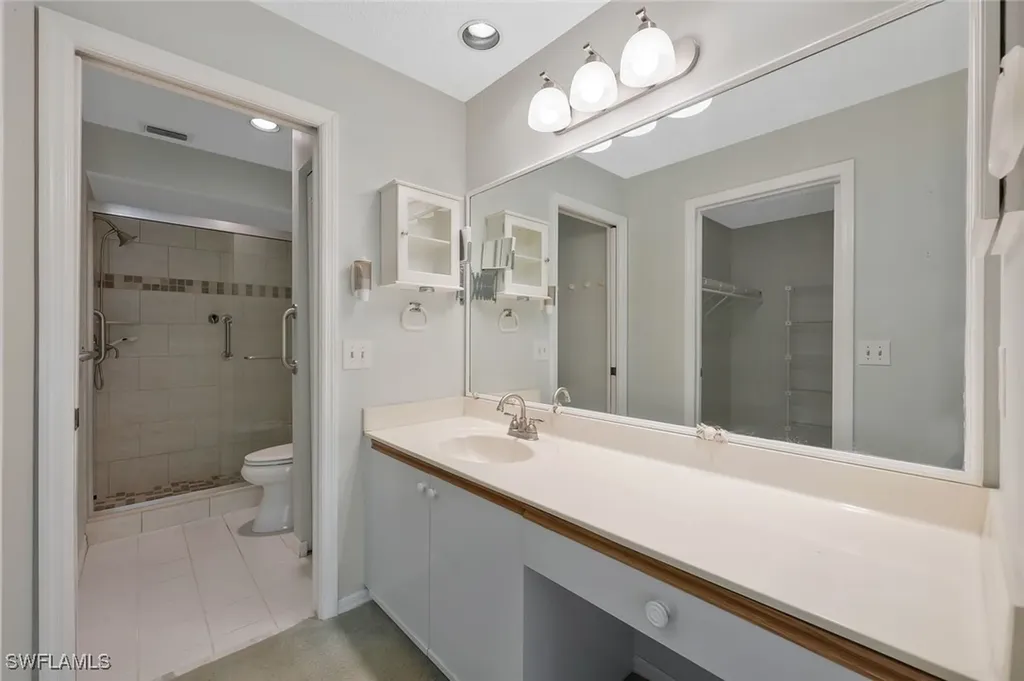 529 Mardel Drive Naples FL 34104