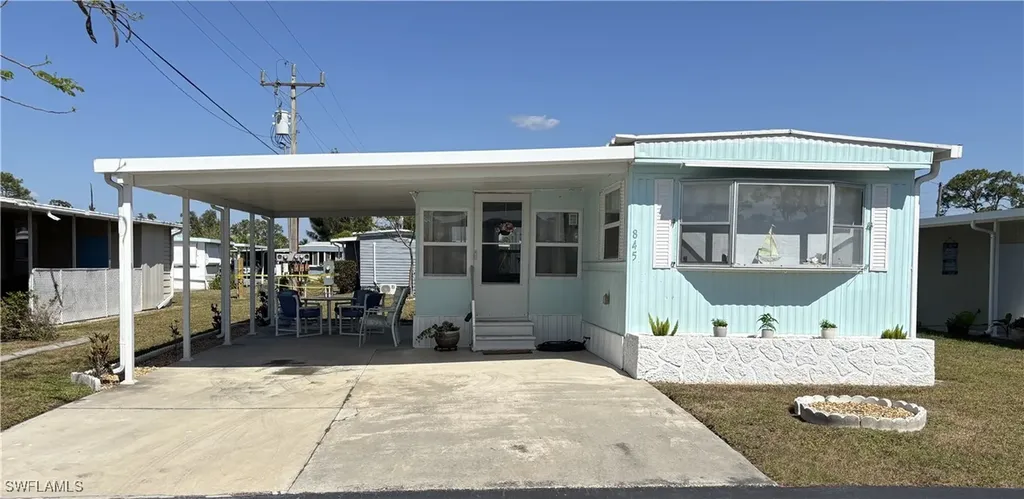 845 Winterest Drive North Fort Myers FL 33917