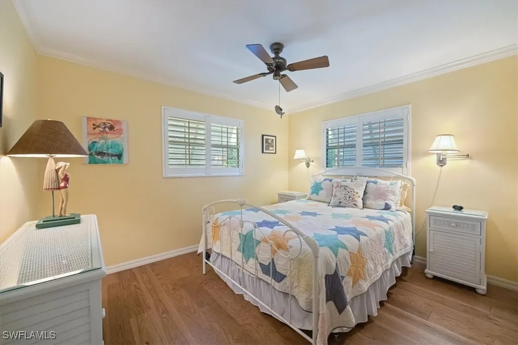 587 Parkwood Lane Naples FL 34103