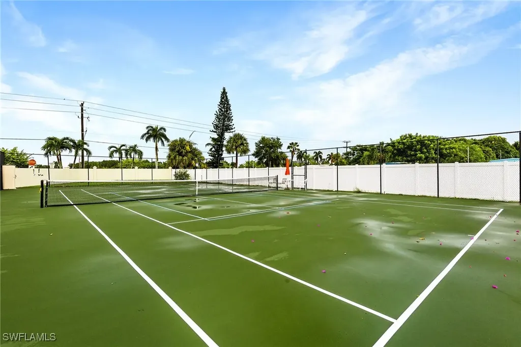 41 Oceans Boulevard Naples FL 34104