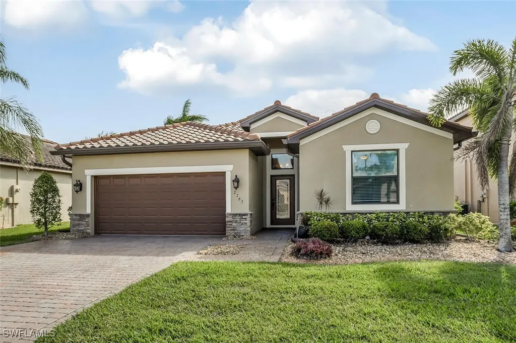 2763 Via Piazza Loop Fort Myers FL 33905