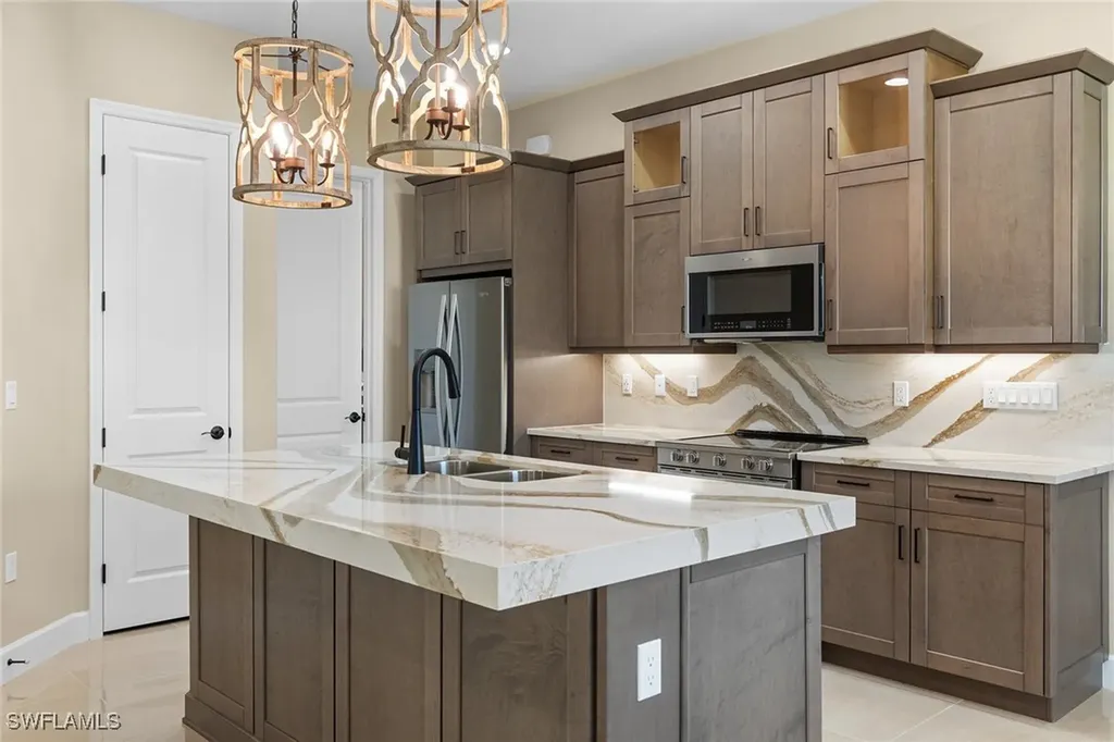 7282 Saona Court Naples FL 34113