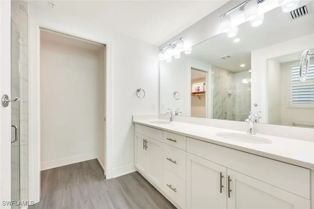 262 Indies Drive E Naples FL 34114