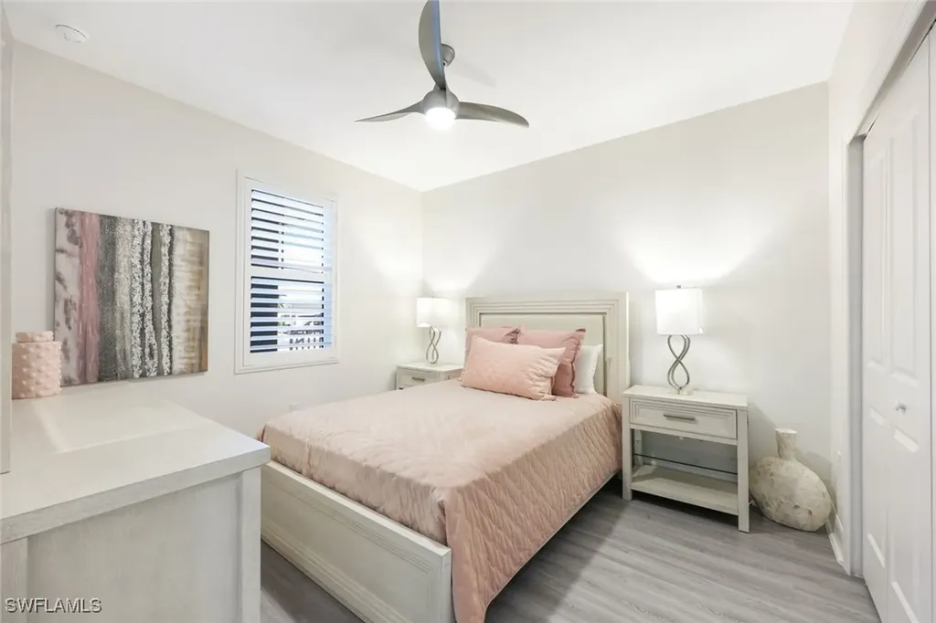 262 Indies Drive E Naples FL 34114